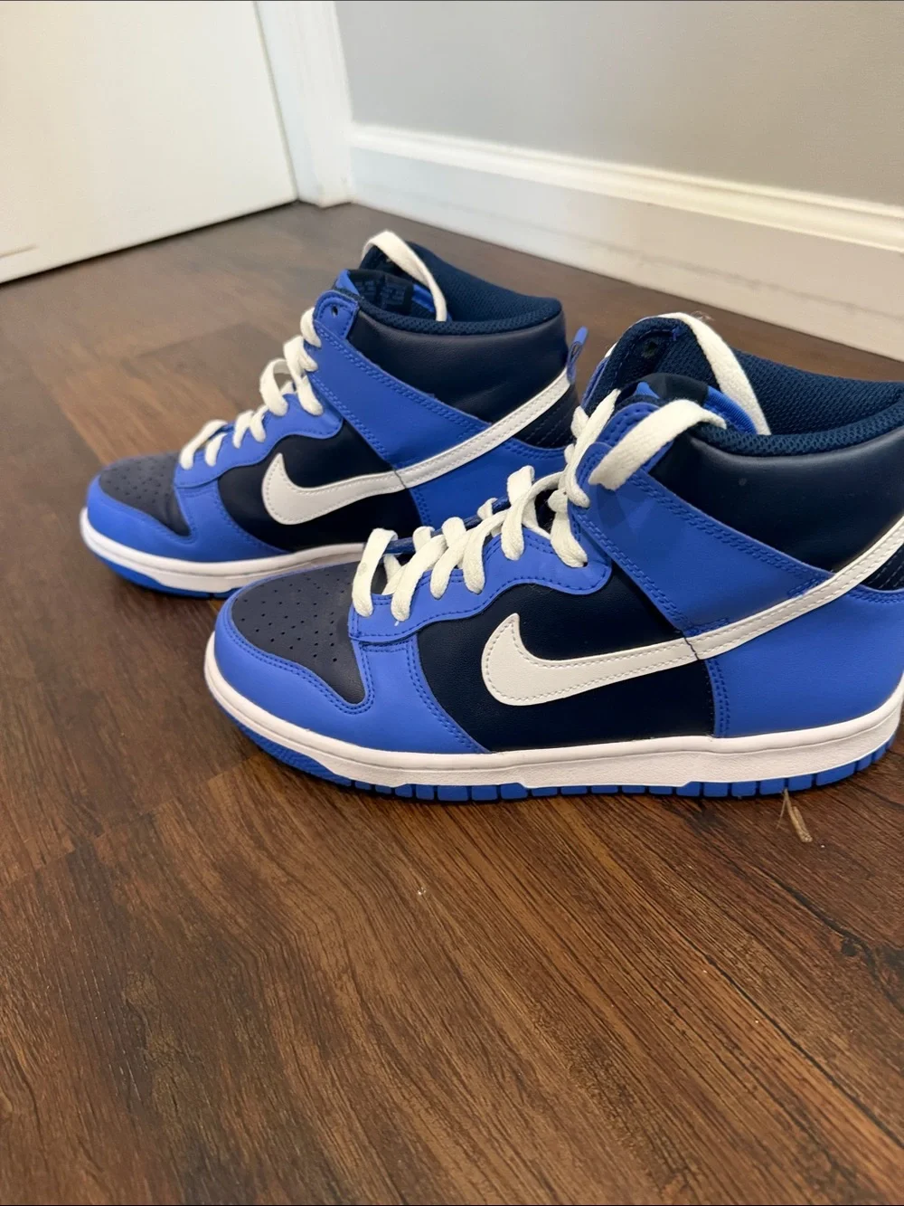 Nike Kids High-Top Sneakers in Blue and White